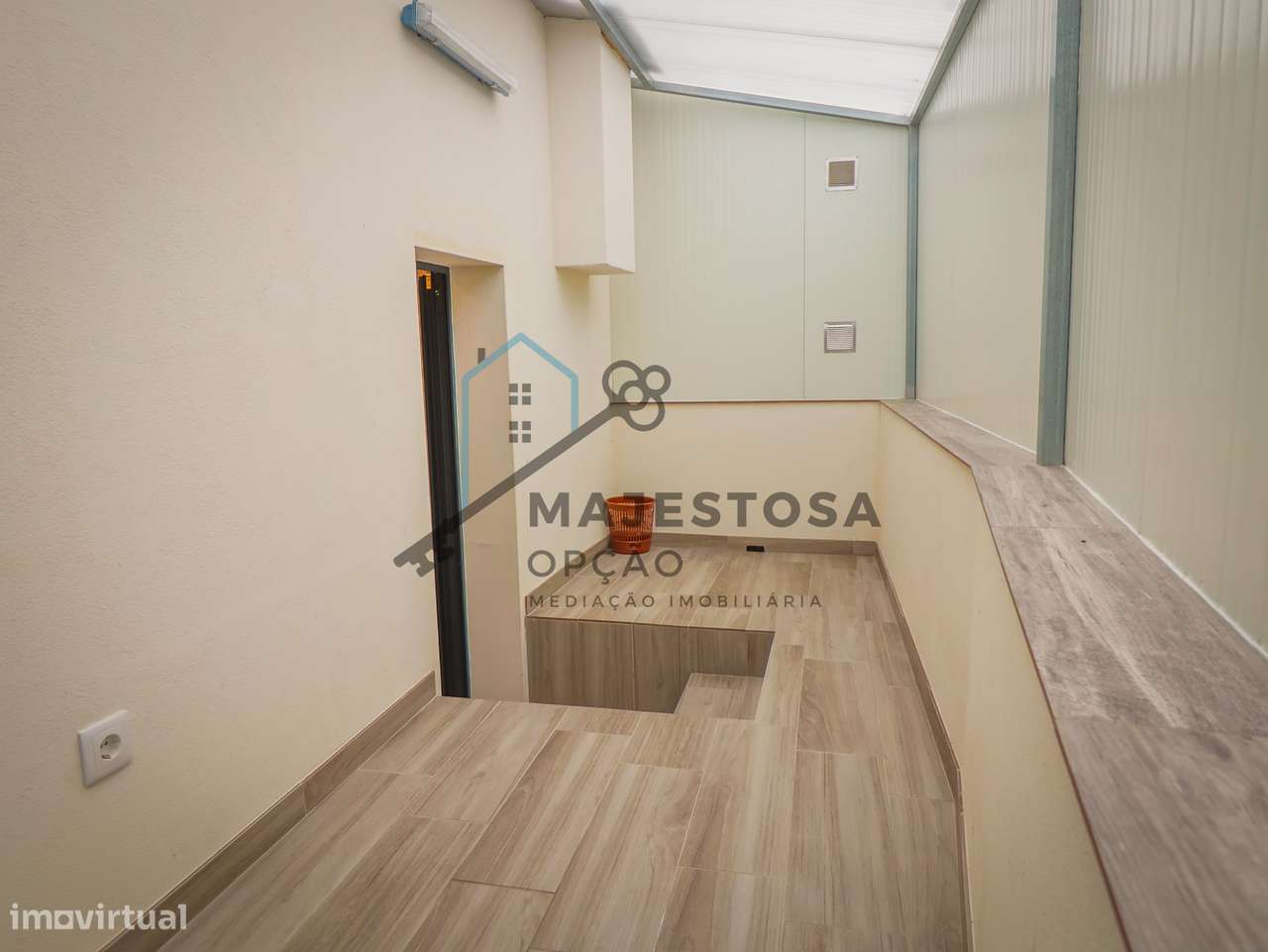 Moradia com 4 Apartamentos T1 — Gualtar, Braga-23