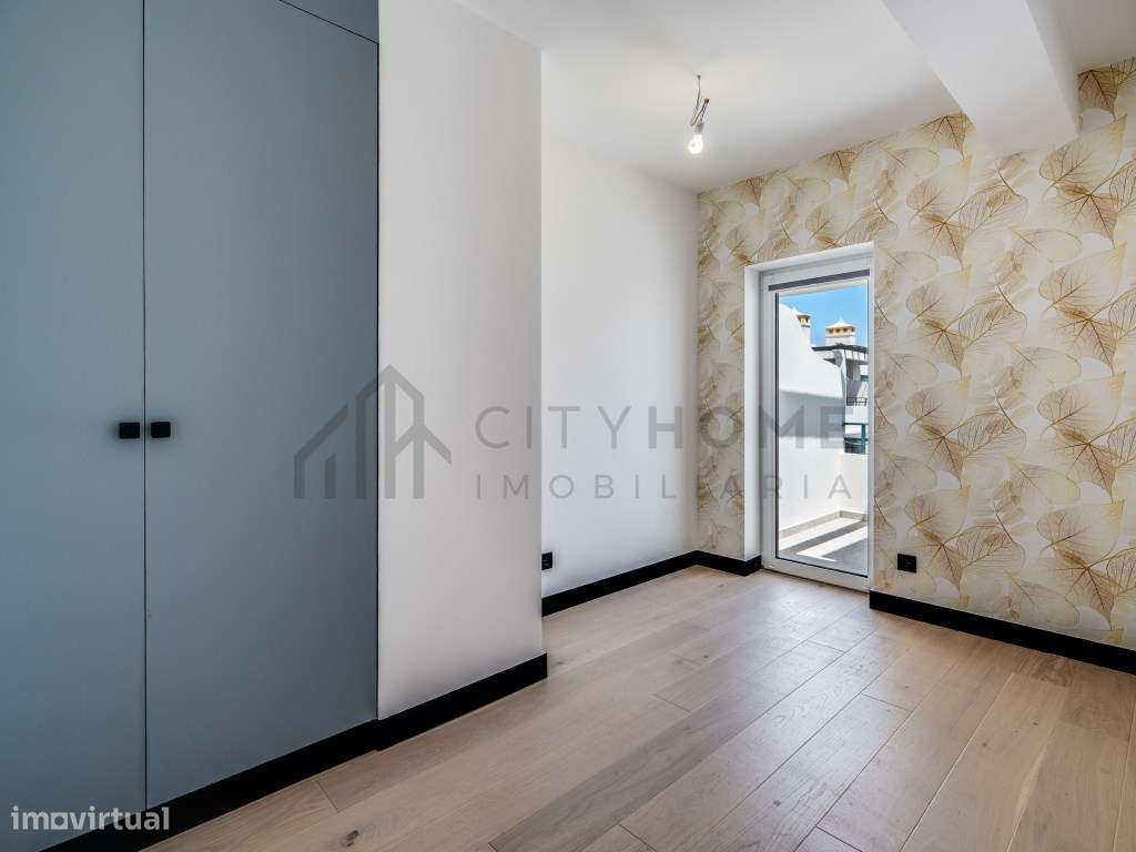 Exclusivo Apartamento T3 Duplex com Terraço Panorâmico em Condomíni...-26
