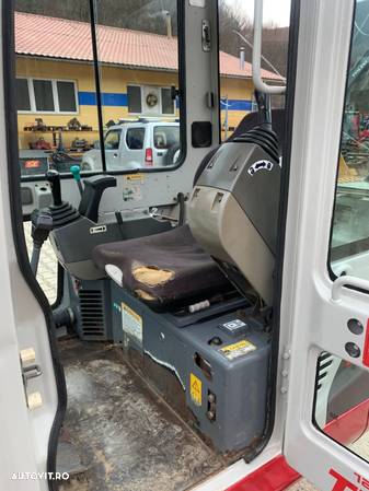 Takeuchi TB219 - 17