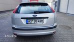 Ford Focus 1.8 Style - 11