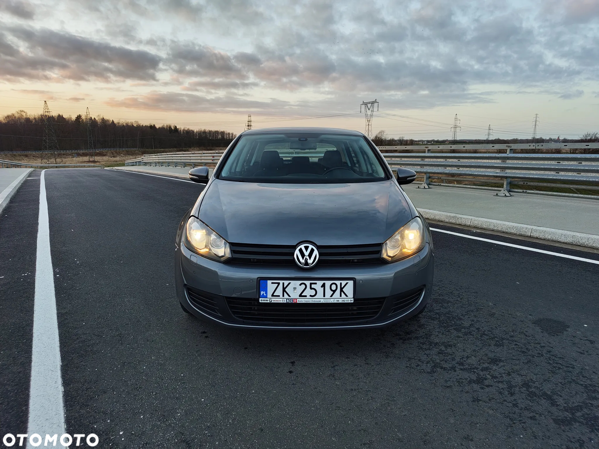 Volkswagen Golf VI 2.0 TDI Comfortline - 2