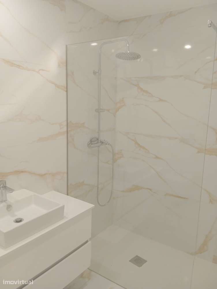 Excelente apartamento T2 novo em Santa Maria da Feira-11