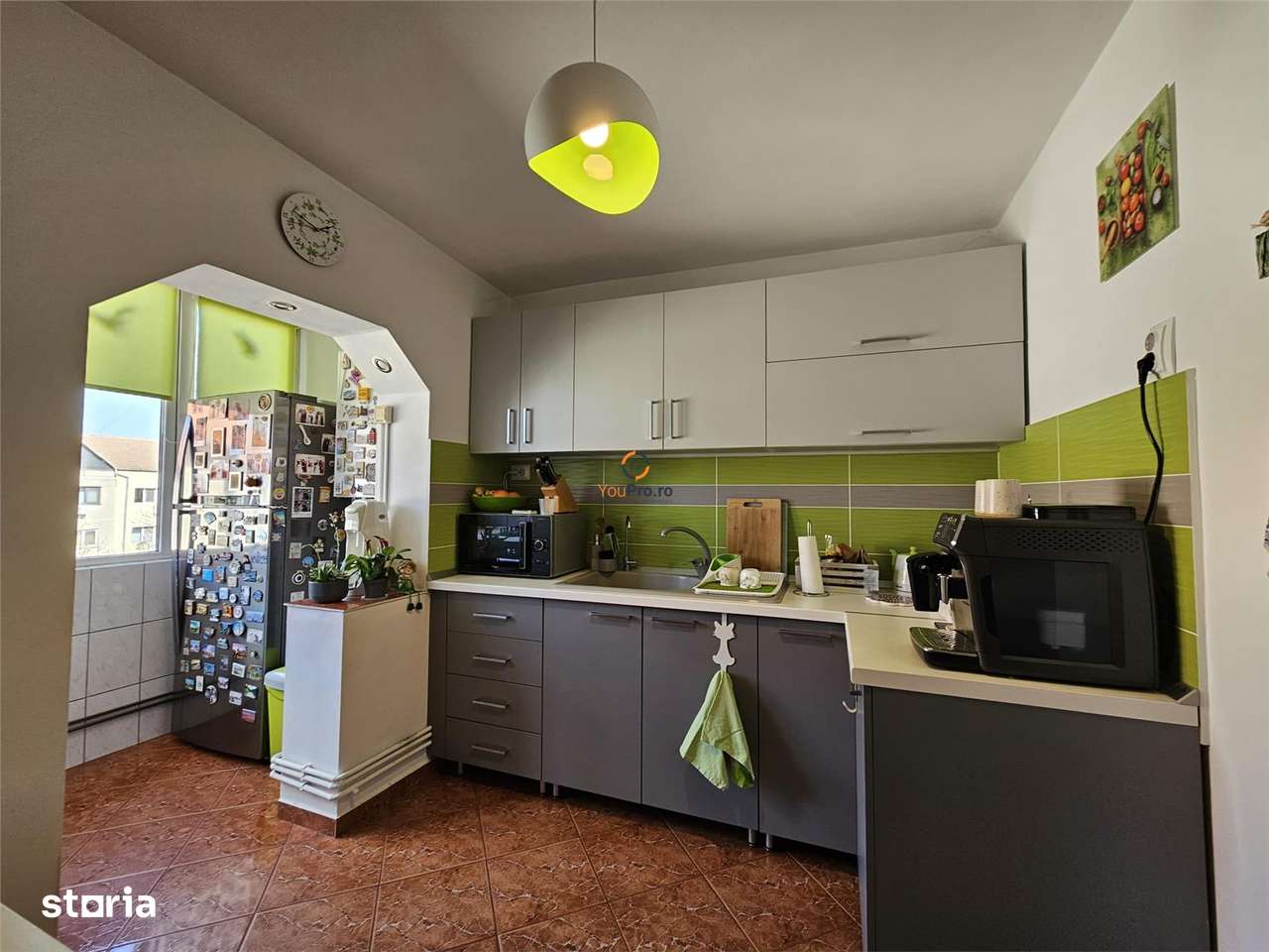 Apartament deosebit 3 camere decomandat zona Soarelui-2