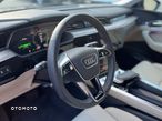 Audi Q8 e-tron 50 Quattro S Line - 16