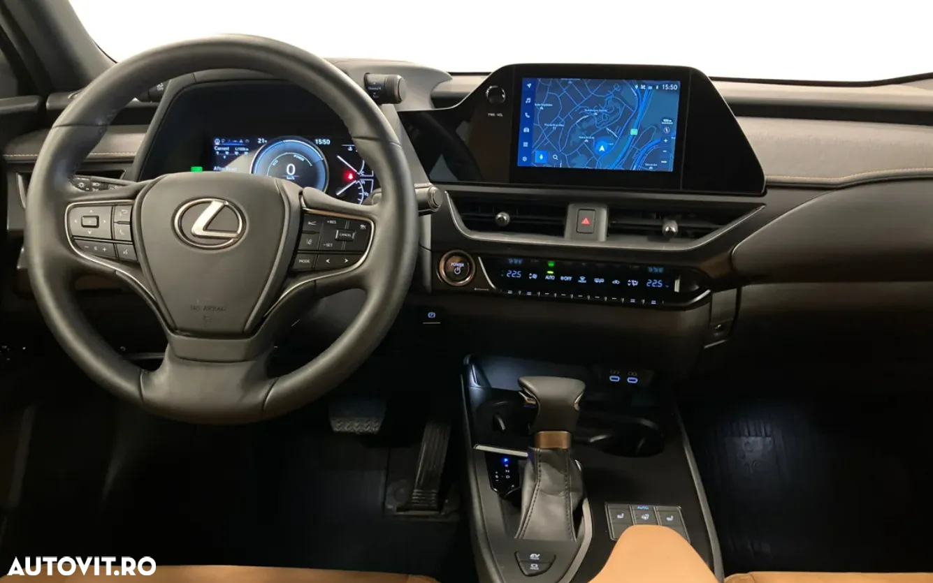 Lexus UX 250h - 11