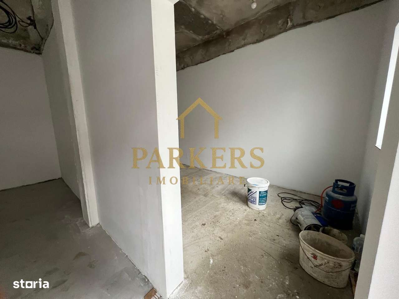 Hala dimensiuni de la 30 la 500 mp utili disponibilitate de inchiriat - Imagine principală: 3/3