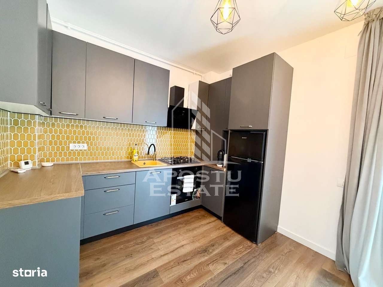 Apartament 2 camere, curte proprie, loc de parcare, Torontalului - Imagine principală: 3/8