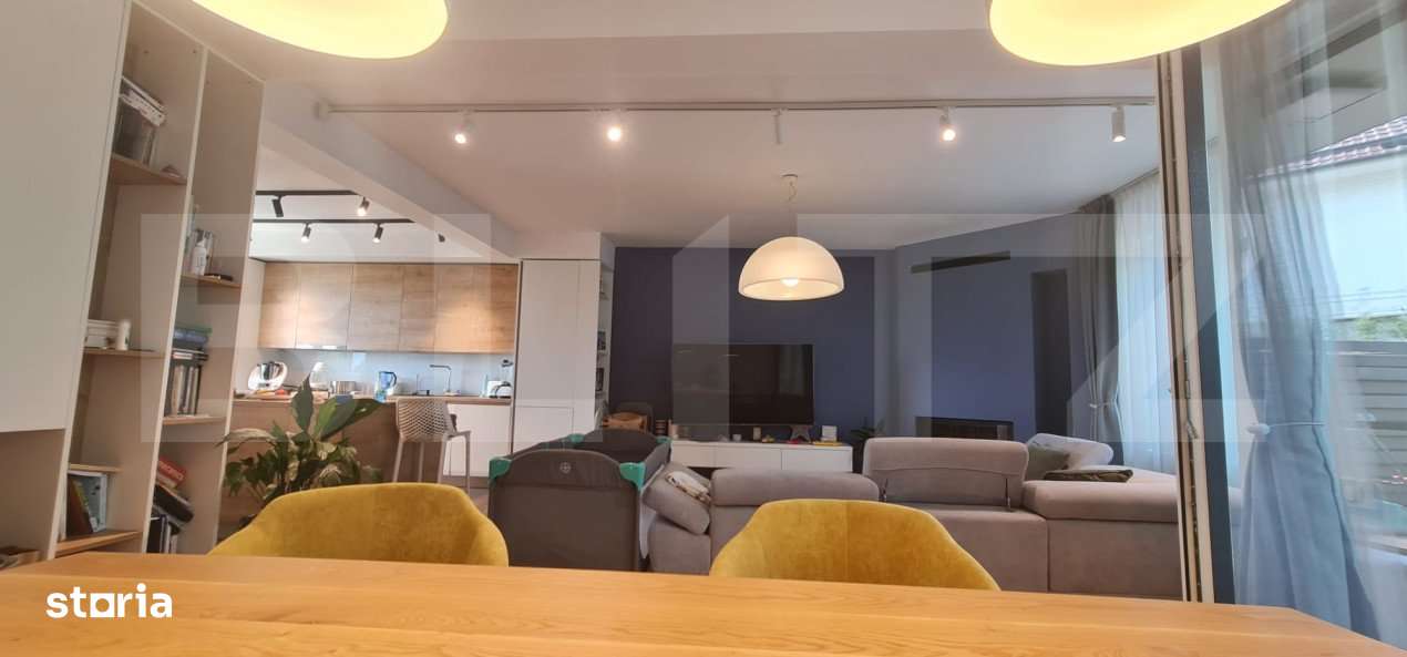 Casa in Voronet cu 4 camere si priveliste - Imagine principală: 5/19