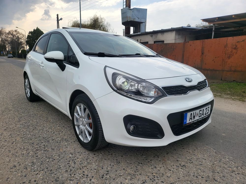 Kia Rio III 1.4 CRDI Platinum Edition 2012
