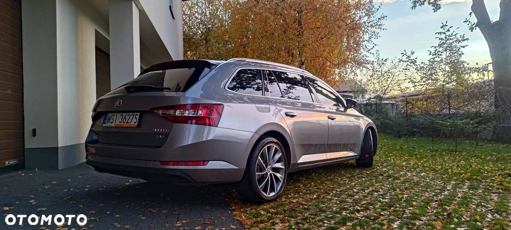 Skoda Superb 2.0 TDI L&K DSG - 1