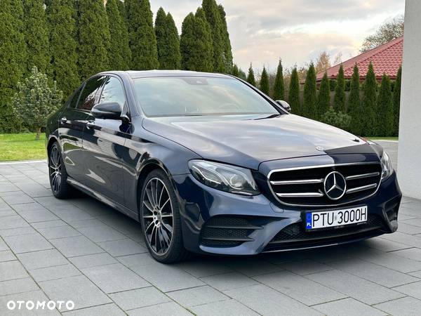 Mercedes-Benz Klasa E 220 d T 9G-TRONIC AMG Line - 1