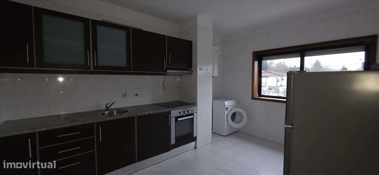 Apartamento T1 em Paços de Sousa - Grande imagem: 4/20