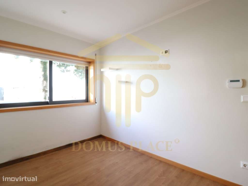 Moradia Térrea para Arrendamento - Grande imagem: 5/32