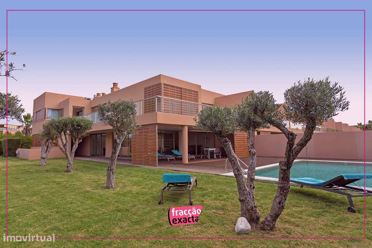 Moradia em Banda T4 Venda em Guia,Albufeira - Grande imagem: 1/10