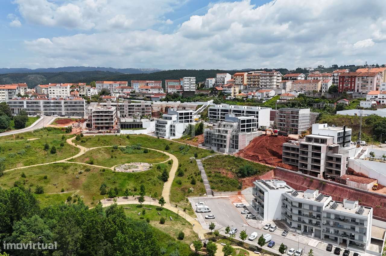 Apartamento T2 | Quinta da Maia | Construção | Garagem-18