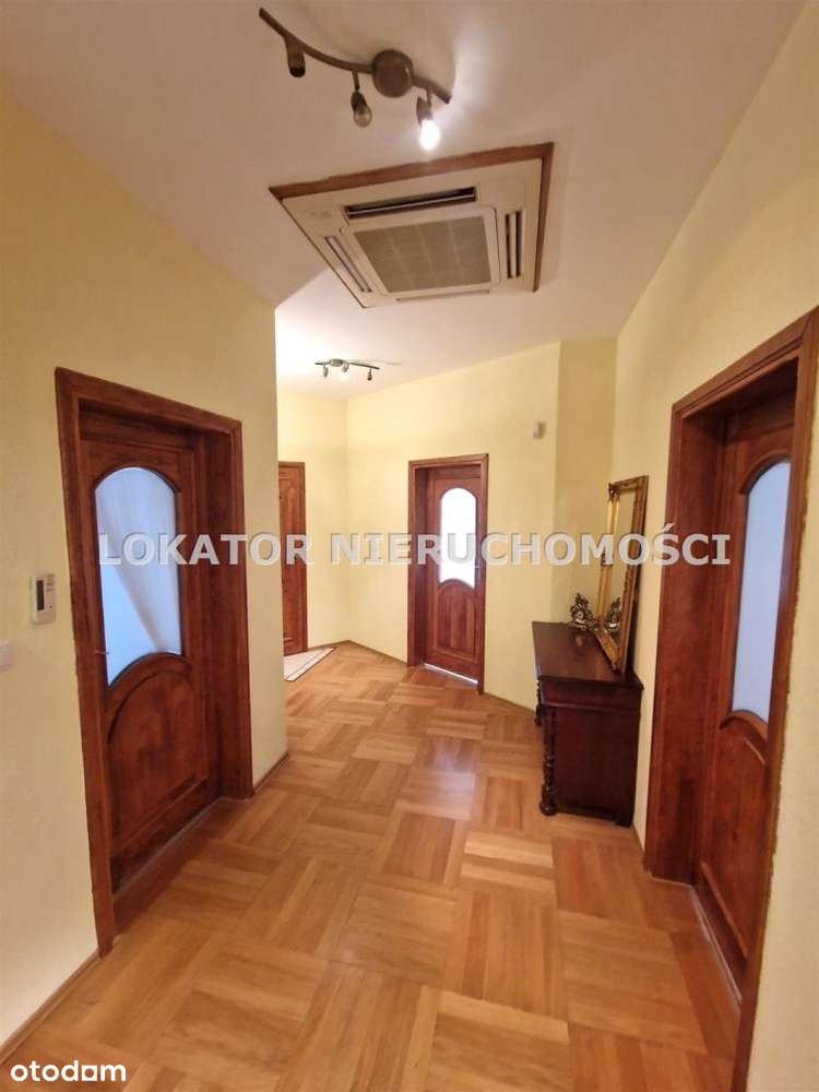 Solidny dom na zacisznym osiedlu w Pile-9