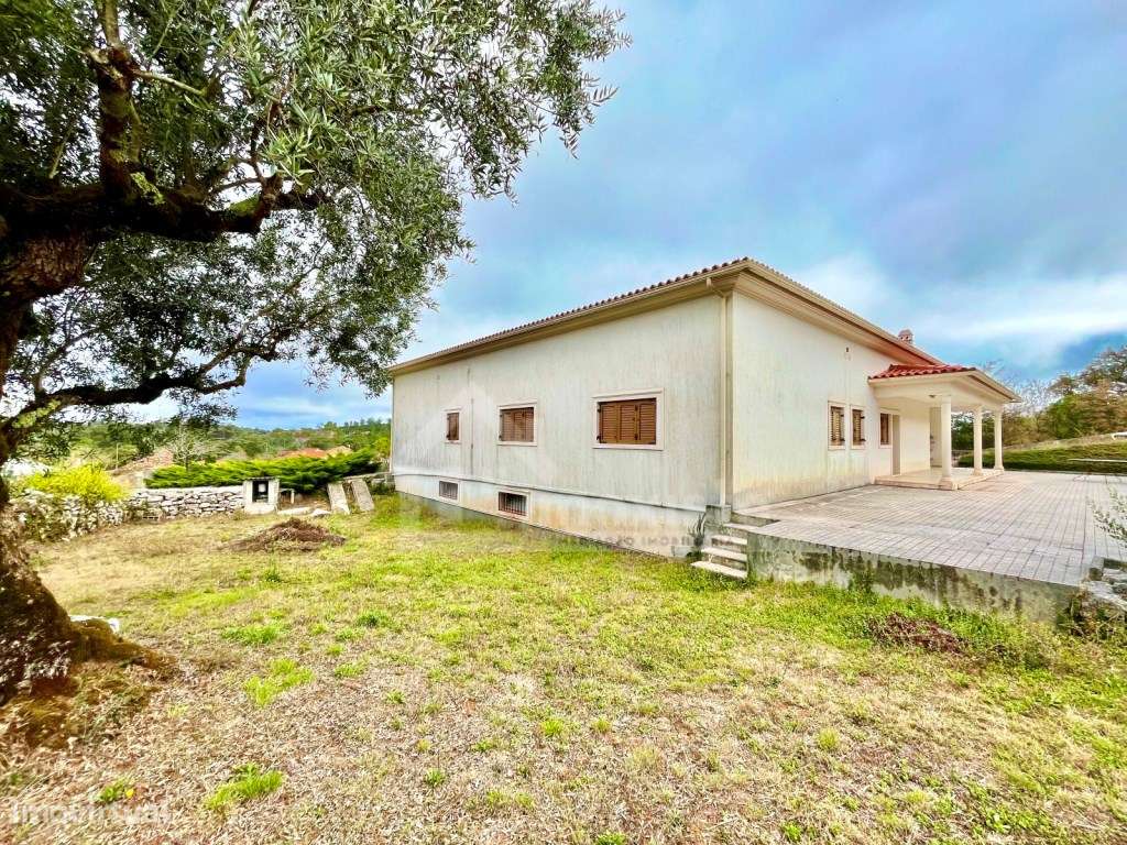 Moradia T6 pronta a habitar em Soure-53