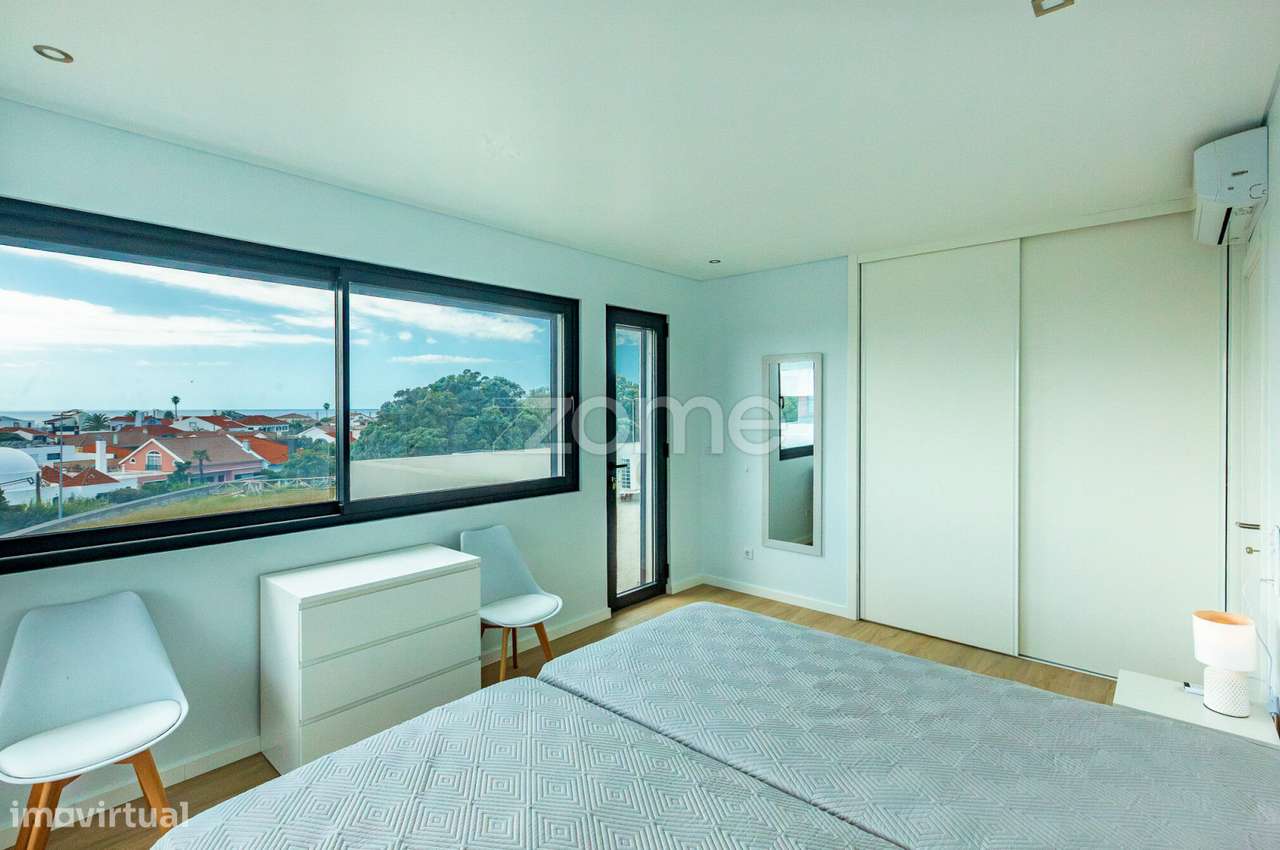 Moradia T3 Nova com Terraços Panorâmicos e Vista Mar na Atalhada-27