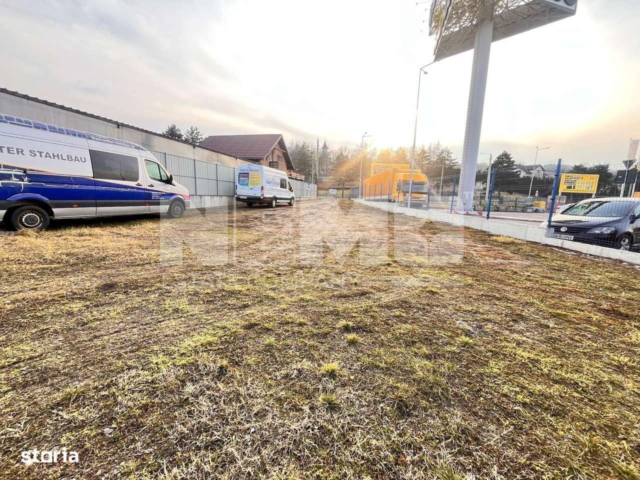 De Închiriat Teren 600mp  I Suceava I Preț: 250€/lună - Imagine principală: 3/4