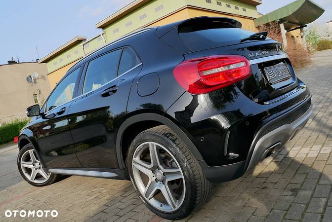 Mercedes-Benz GLA 200 7G-DCT AMG Line - 6