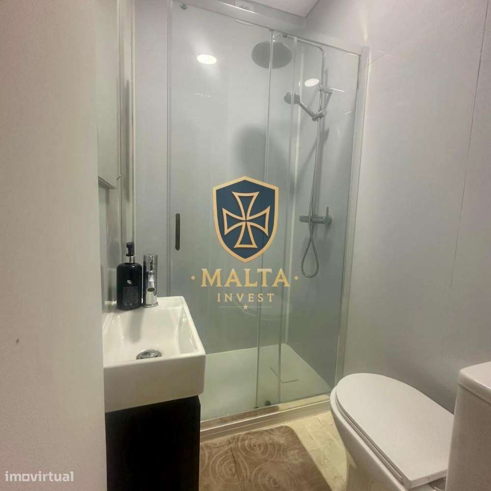 Apartamento T3 Renovado na Rua do Caires em Braga-31