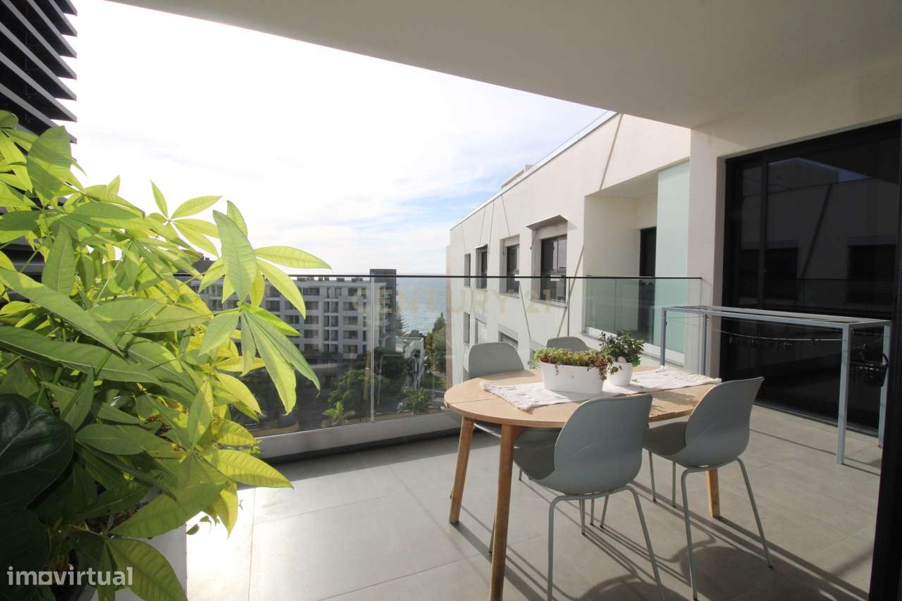 Apartamento T2 Exclusivo com Vista Mar e Localização Privilegiada-19