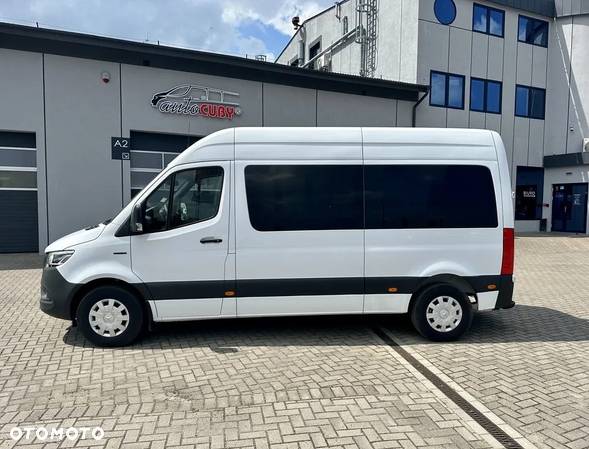 Mercedes-Benz eSprinter - 2