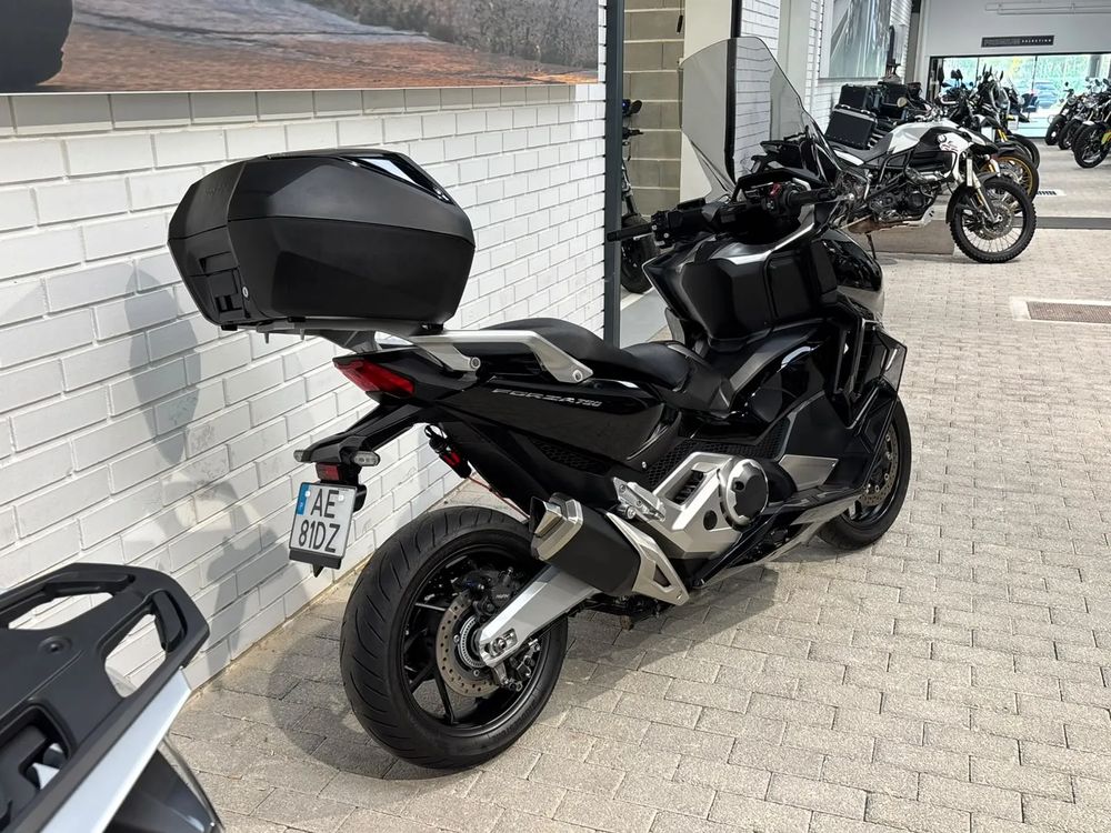 Honda Forza