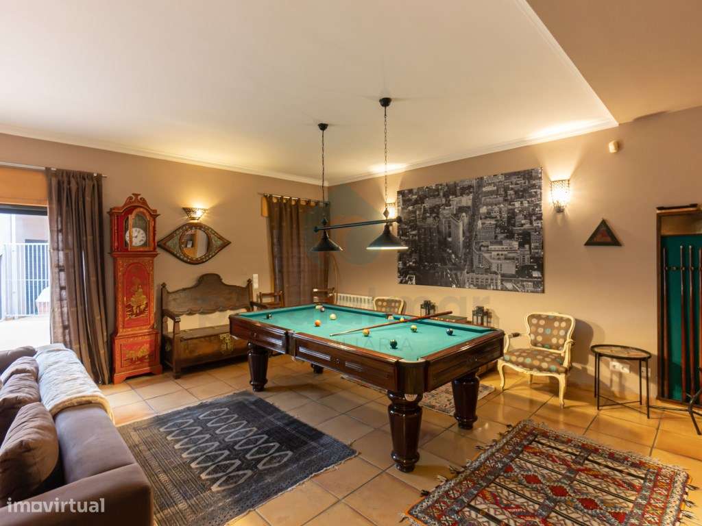 Moradia T5 em Vilarinha-25