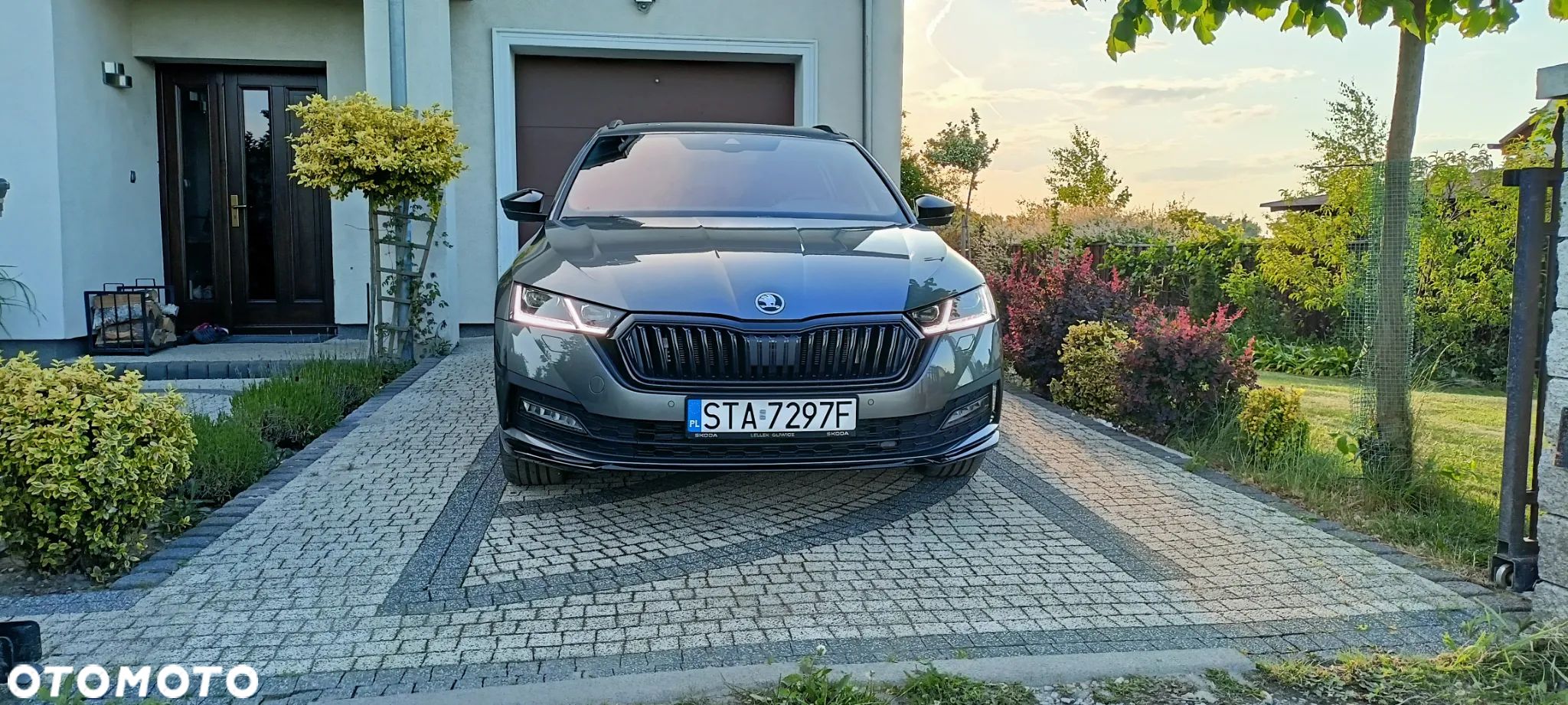 Skoda Octavia 2.0 TSI 4x4 Sportline DSG - 1