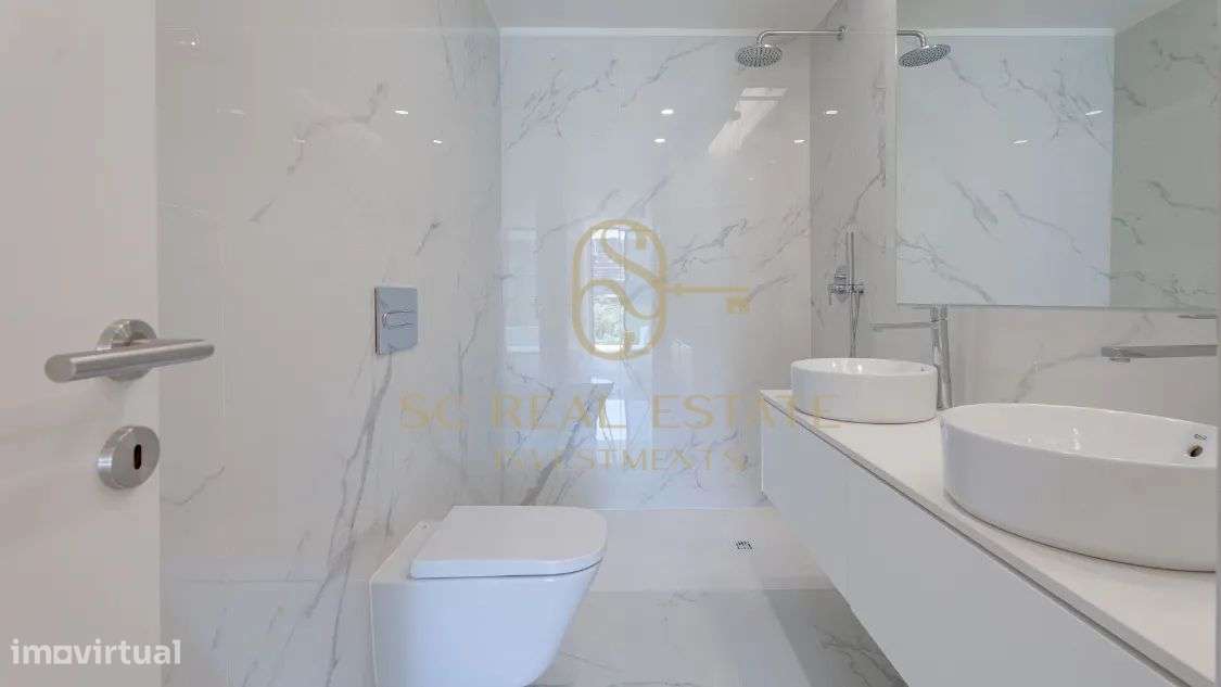 Excelente T3 Novo, com vistas deslumbrantes sobre o Atlântico.-9