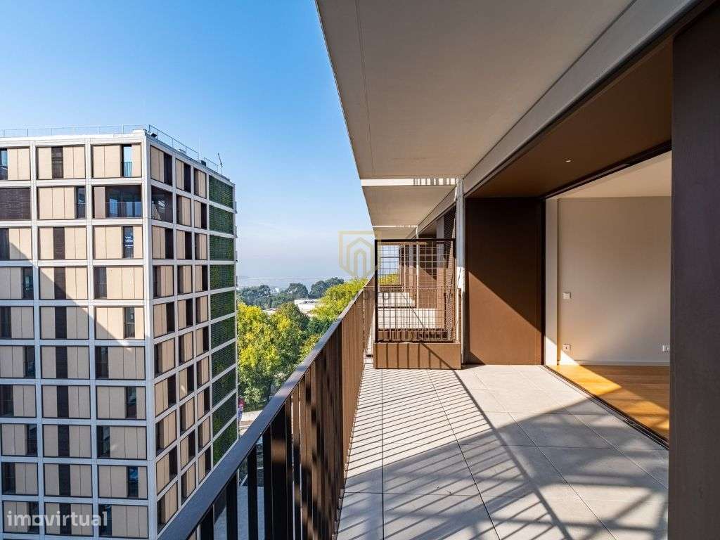 T3 Novo, varanda panorâmica com vistas de Rio e Mar! - Grande imagem: 4/22