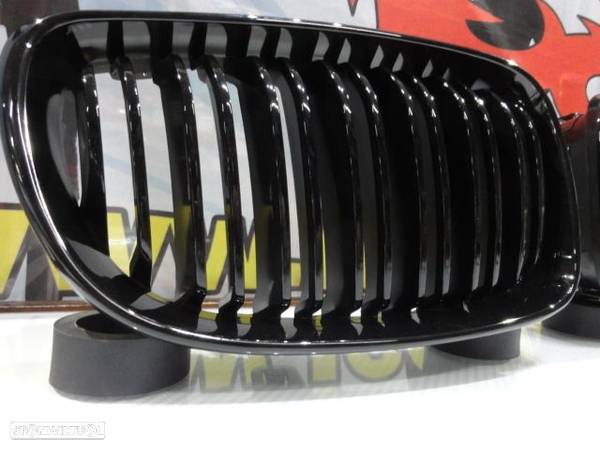 Grelha frontal BMW E81 / E82 / E87 / E88 LCI 07-11 M4 look / dupla lamina  C/2 anos de garantia - 4