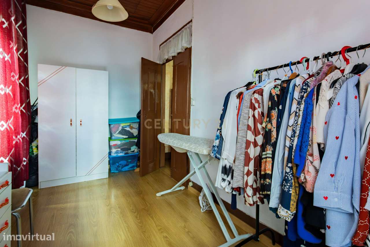 Moradia T5 com 250 m², no Coração do Juncal, Porto de Mós-30