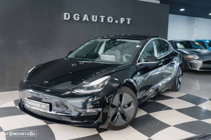 Tesla Model 3 - 2