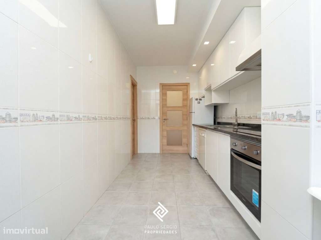 Arrenda-se apartamento T2 em Espinho - Grande imagem: 2/11