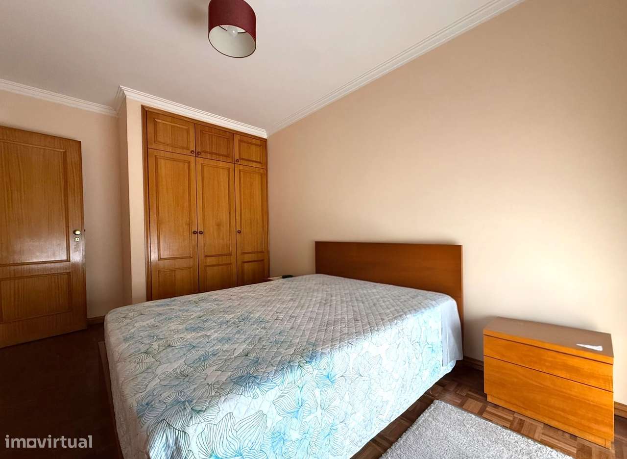 Apartamento T3 em Ovar com garagem fechada-10