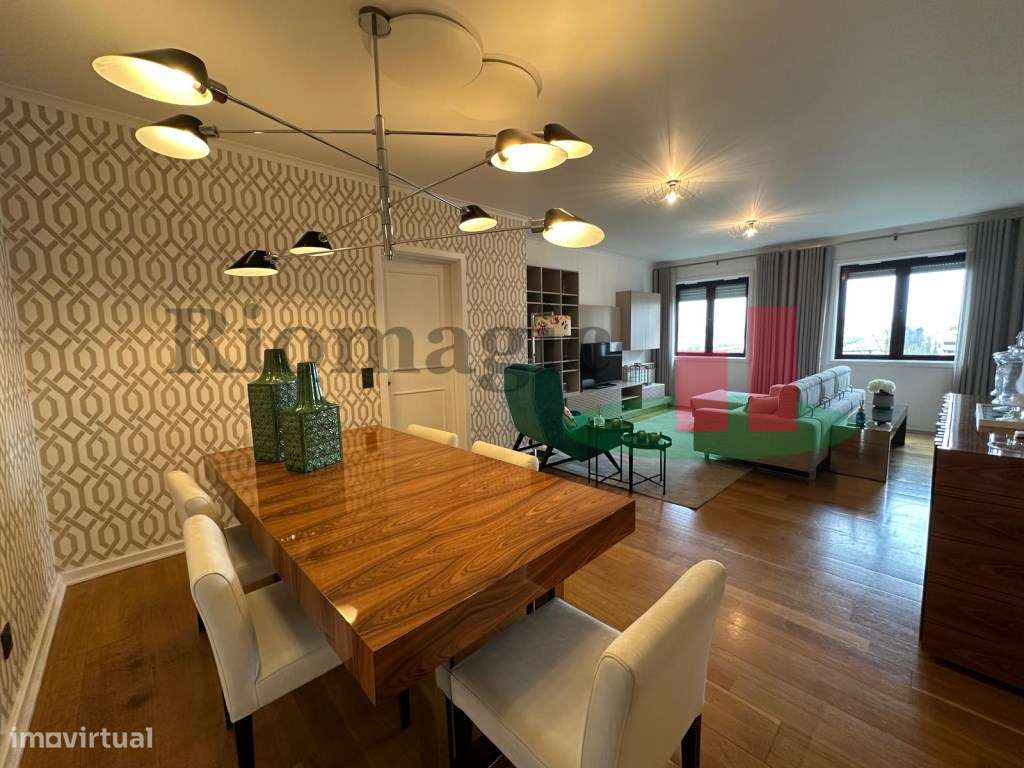 Apartamento T3 Mobilado no Condomínio Green Park em Lisboa - 2 Esta... - Grande imagem: 3/28