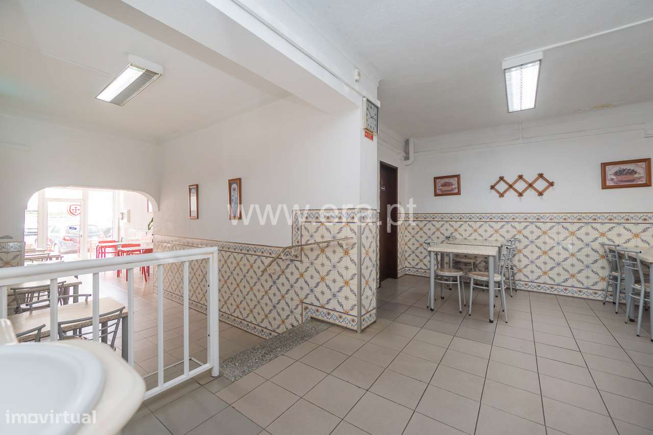 Trespasse - Restaurante / Café em Odivelas-8