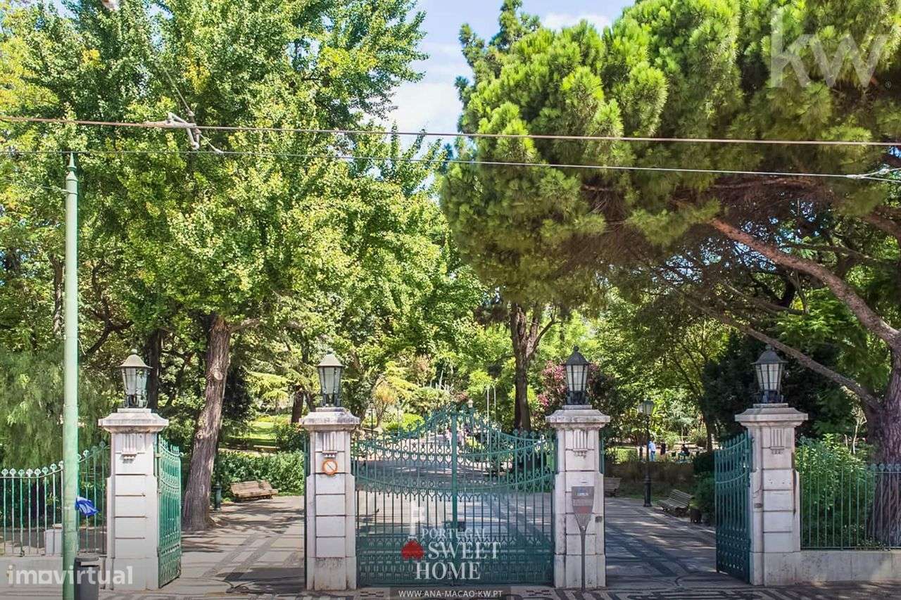 Lisboa, Campo de Ourique - Imóvel c/ projeto aprovado, para Moradia T5-8