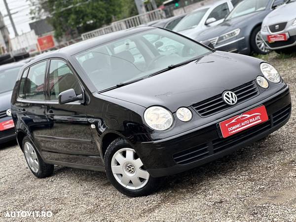 Volkswagen Polo 1.4 FSI Comfortline - 4