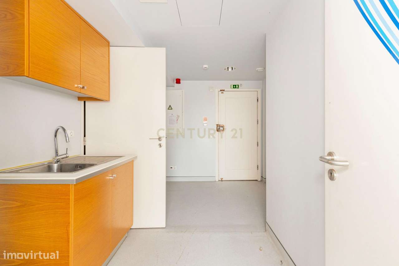 APARTAMENTO T2 EXCLUSIVO NA PORTELA - SACAVÉM, LOURES - Grande imagem: 5/20