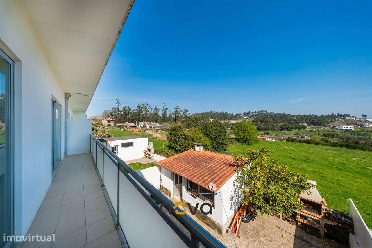 Moradia Geminada T3 em Palmeira de Faro, Esposende-23