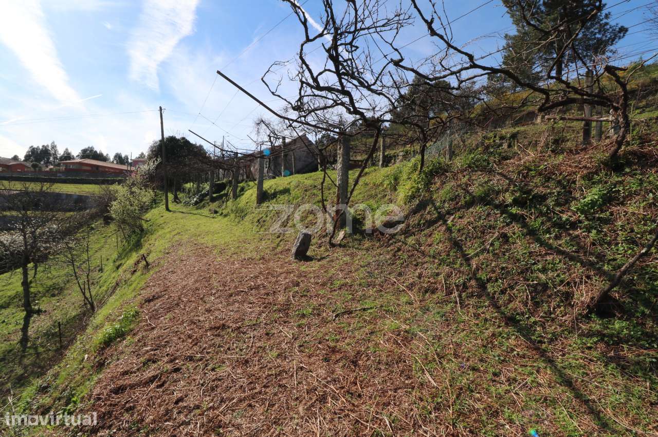 Ruína em Tabaçô, Arcos de Valdevez - Grande imagem: 5/15