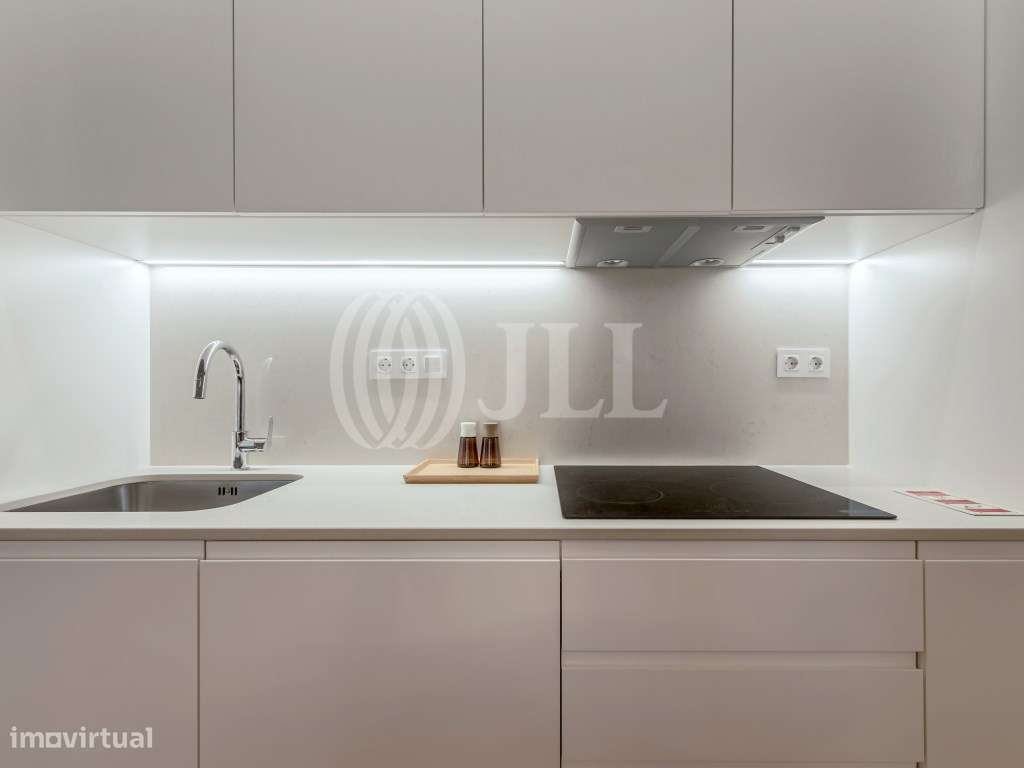 Apartamento T1+1, com varanda e estacionamento, em Matosinhos-9