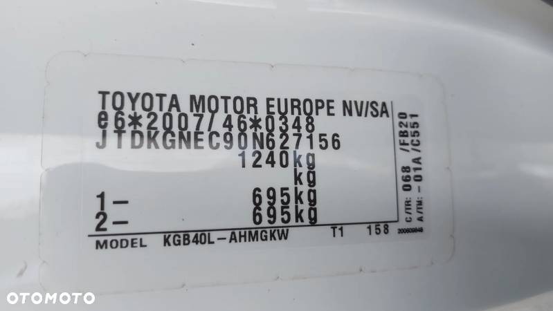 Toyota Aygo x-play - 15