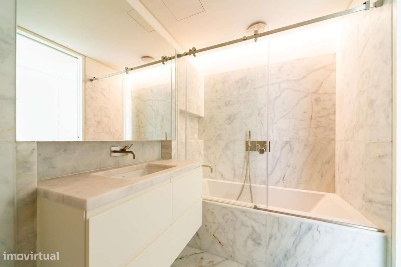 Apartamento T2 com piscina, Graça, Lisboa-17