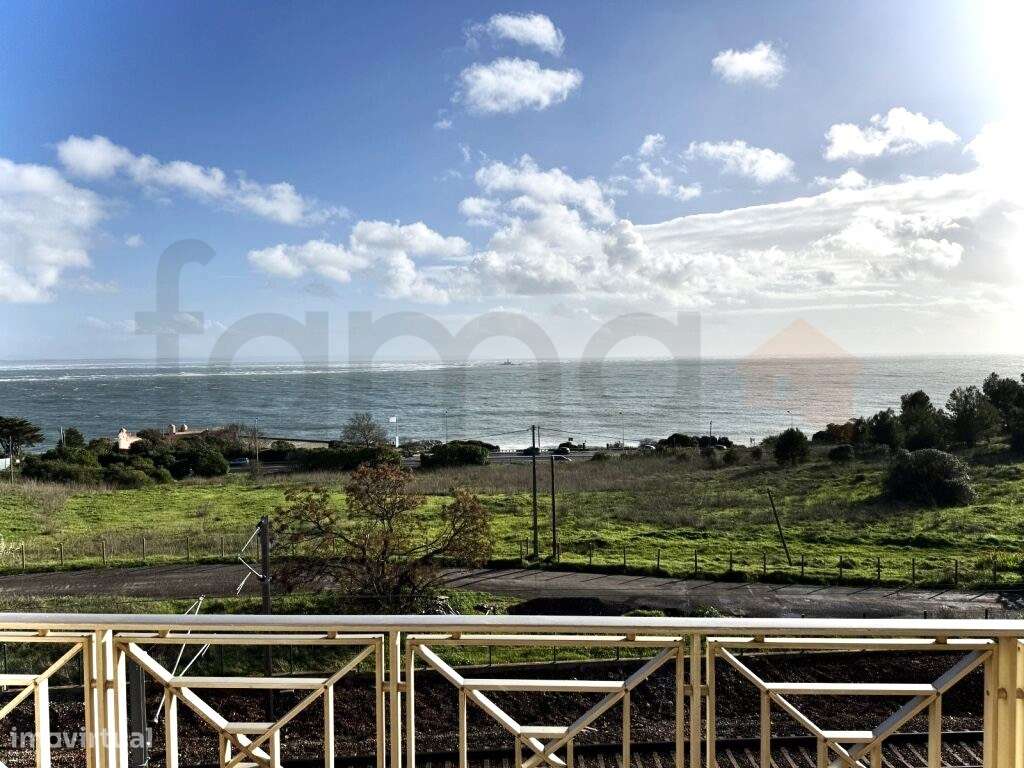 APARTAMENTO T4 EM OEIRAS-7