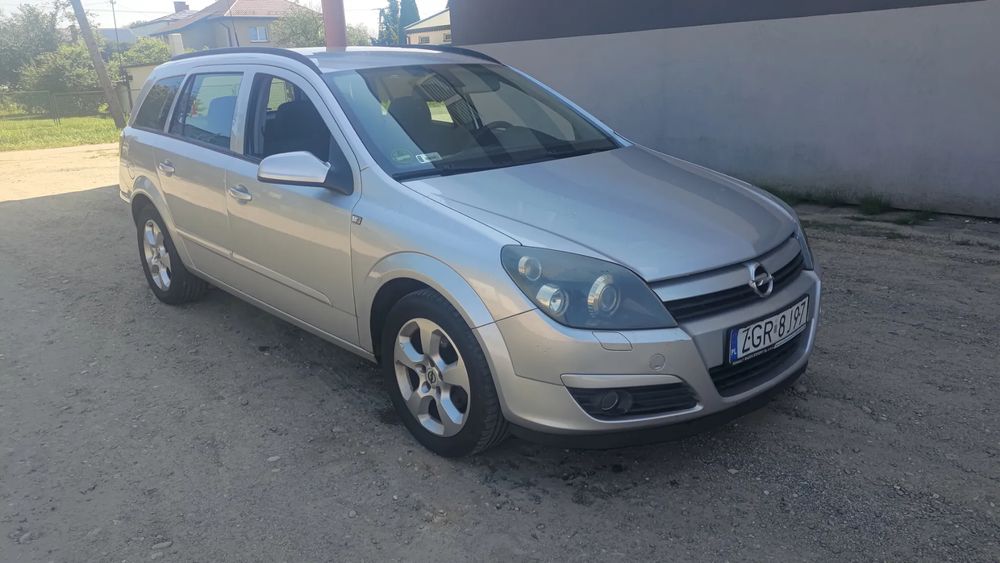 Opel Astra H (2004-2014) 1.8 Edition Plus 2005