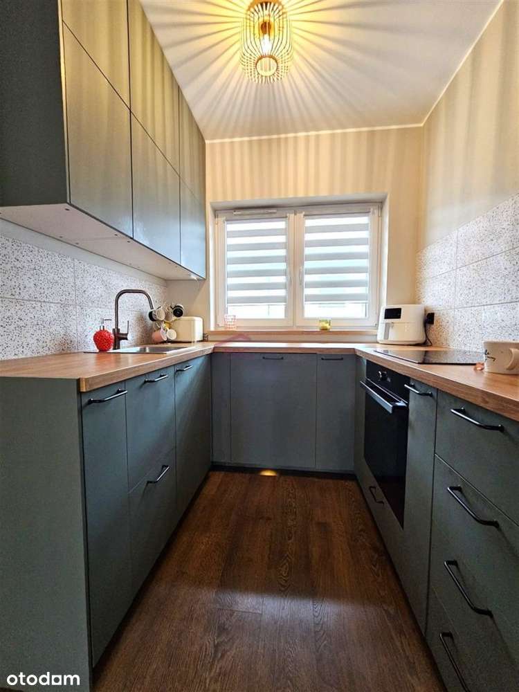 Dom na zamkniętym osiedlu – wyposażenie w cenie!-8